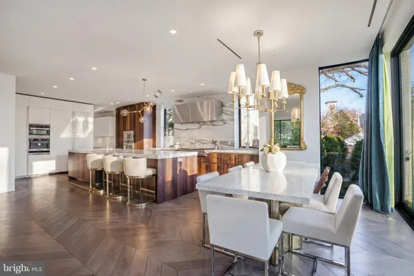 $6,150,000 | 2709 36th Street Northwest, Washington, DC 20007