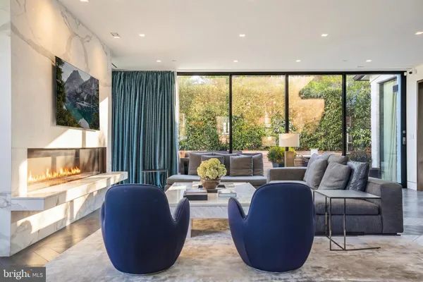 $6,150,000 | 2709 36th Street Northwest, Washington, DC 20007