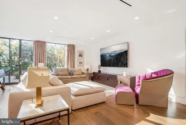 $6,150,000 | 2709 36th Street Northwest, Washington, DC 20007