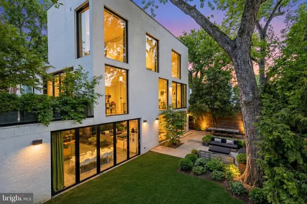 $6,150,000 | 2709 36th Street Northwest, Washington, DC 20007