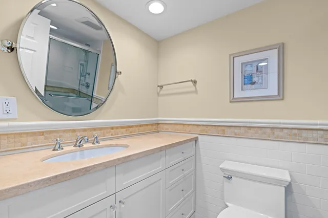 $1,150,000 | 3000 North Ocean Drive, Unit 15C, Singer Island, FL 33404