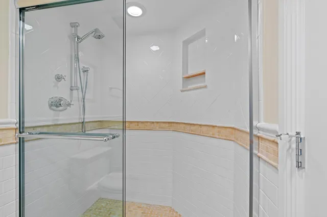 $1,150,000 | 3000 North Ocean Drive, Unit 15C, Singer Island, FL 33404