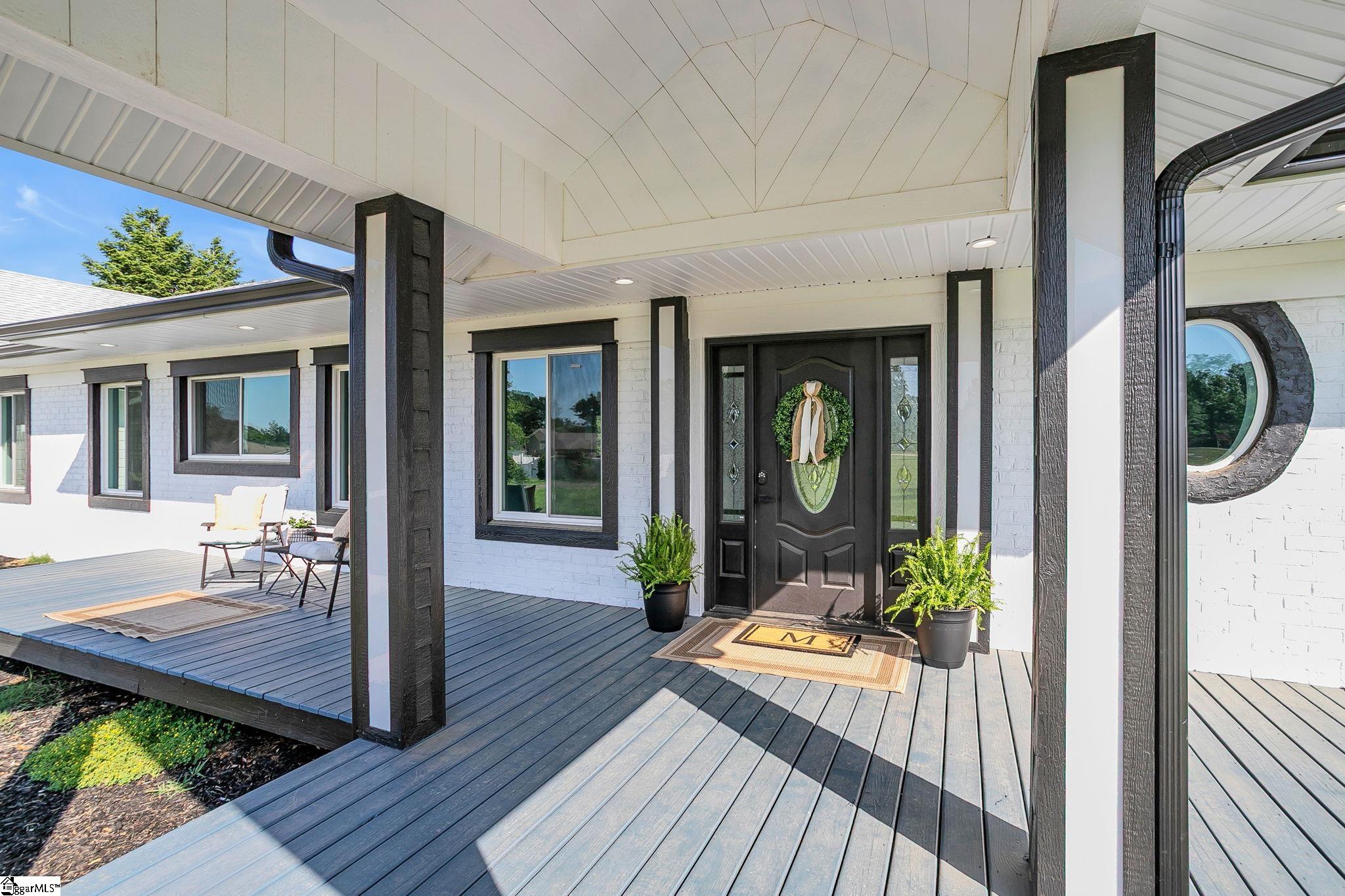 305 Waters Road Taylors, SC 29687 - Photo 8 of 48