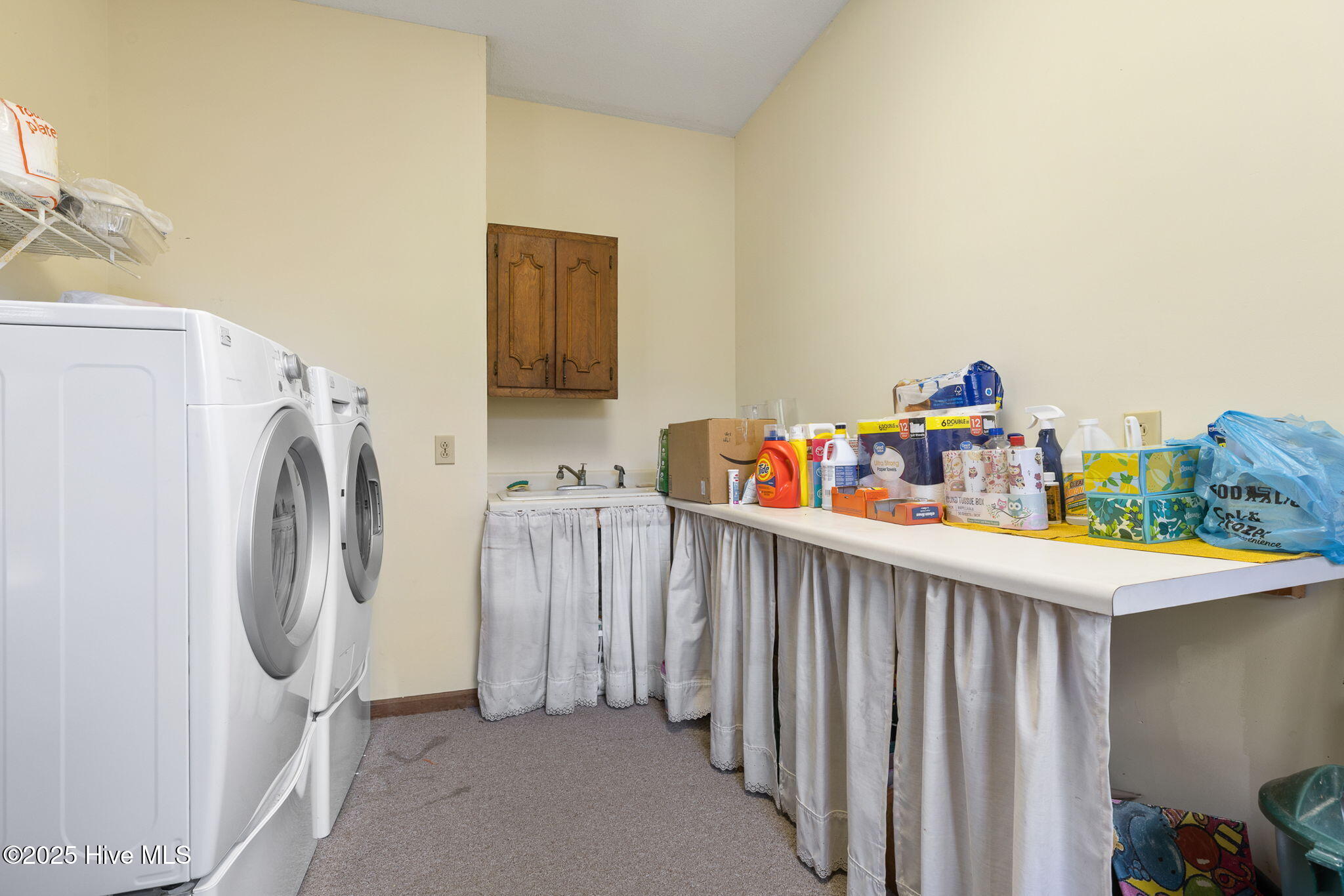 1984 Kings Landing Road Hampstead, NC 28443 - Photo 56 of 71 laundry room