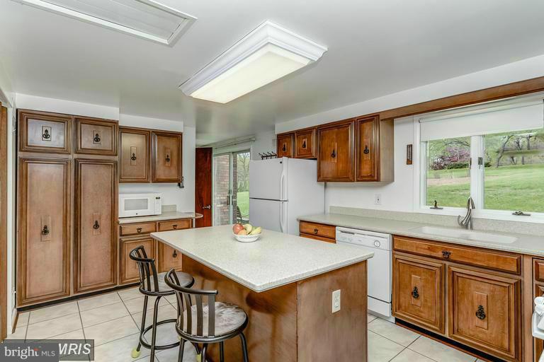 2246 Daisy Road Woodbine, MD 21797 - Photo 16 of 30 Kitchen