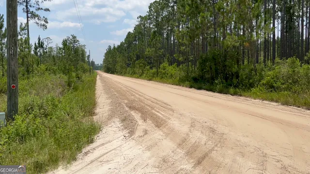 a view of a backyard of a building