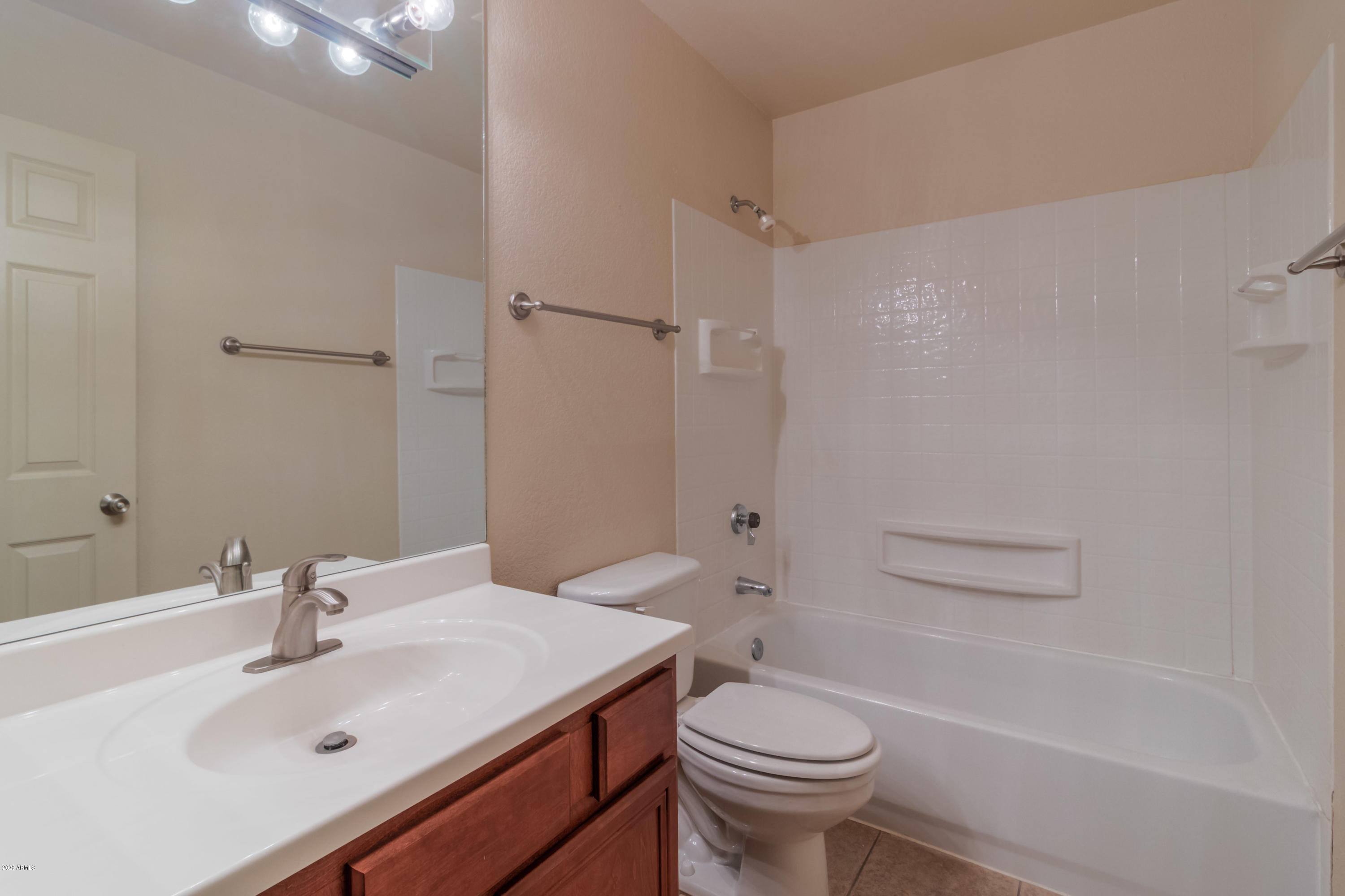 1402 East Guadalupe Road, Unit 247 Tempe, AZ 85283 - Photo 29 of 30 1402 E Guadalupe Rd (26)