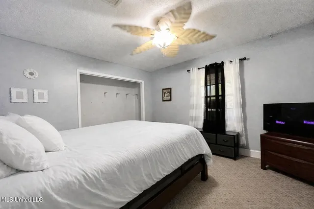 $325,000 | 29129 J P Ladner Road, Pass Christian, MS 39571