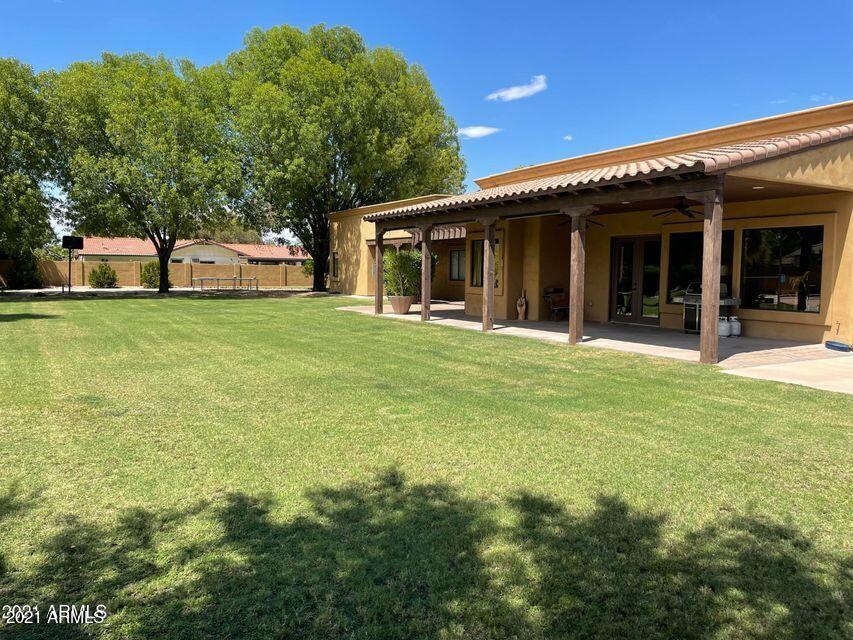 1418 North Riata Street Gilbert, AZ 85234 - Photo 45 of 55 44