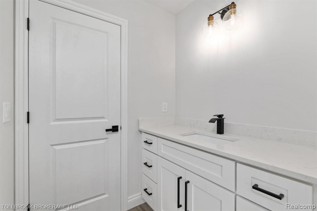 3461 Alpine Road Troy, MI 48084 - Photo 33 of 51 Gallery Image 33
