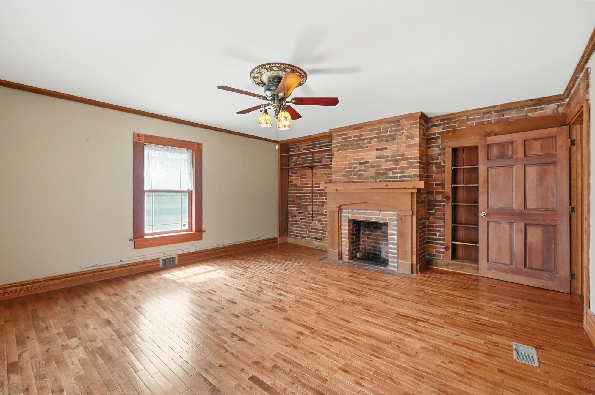 649 East High Street Springfield, OH 45505 - Photo 17 of 79 016