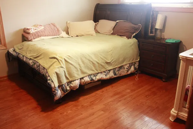 $699,000 | 5639 Manor Lane, Chicago, IL 60631