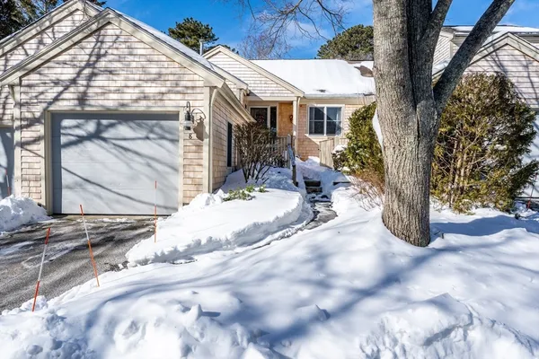 $490,000 | 8 Oak Glen, Unit N, Yarmouth, MA 02675