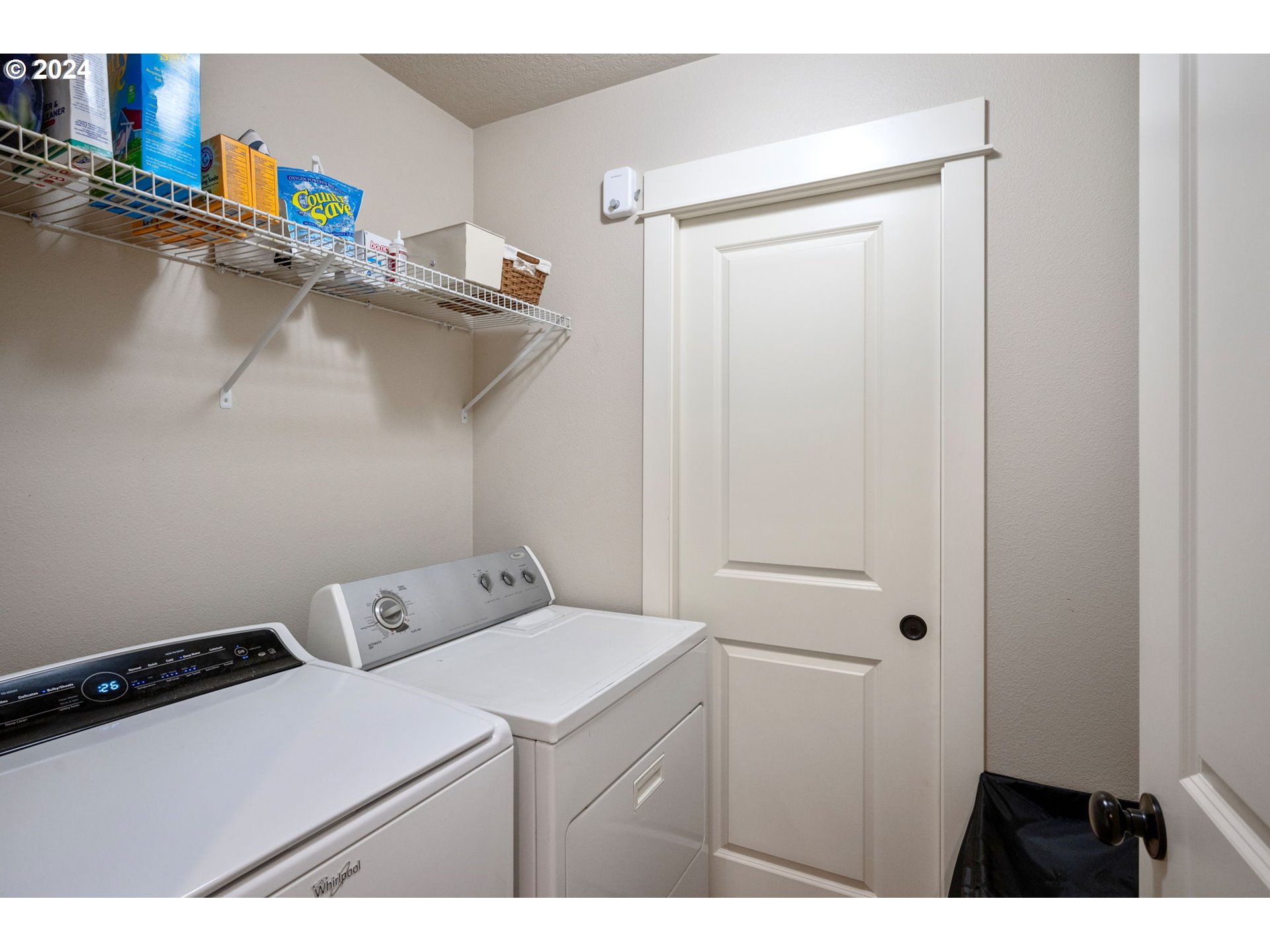 18438 Shadow Ridge Way Oregon City, OR 97045 - Photo 27 of 38 a utility room with dryer and washer