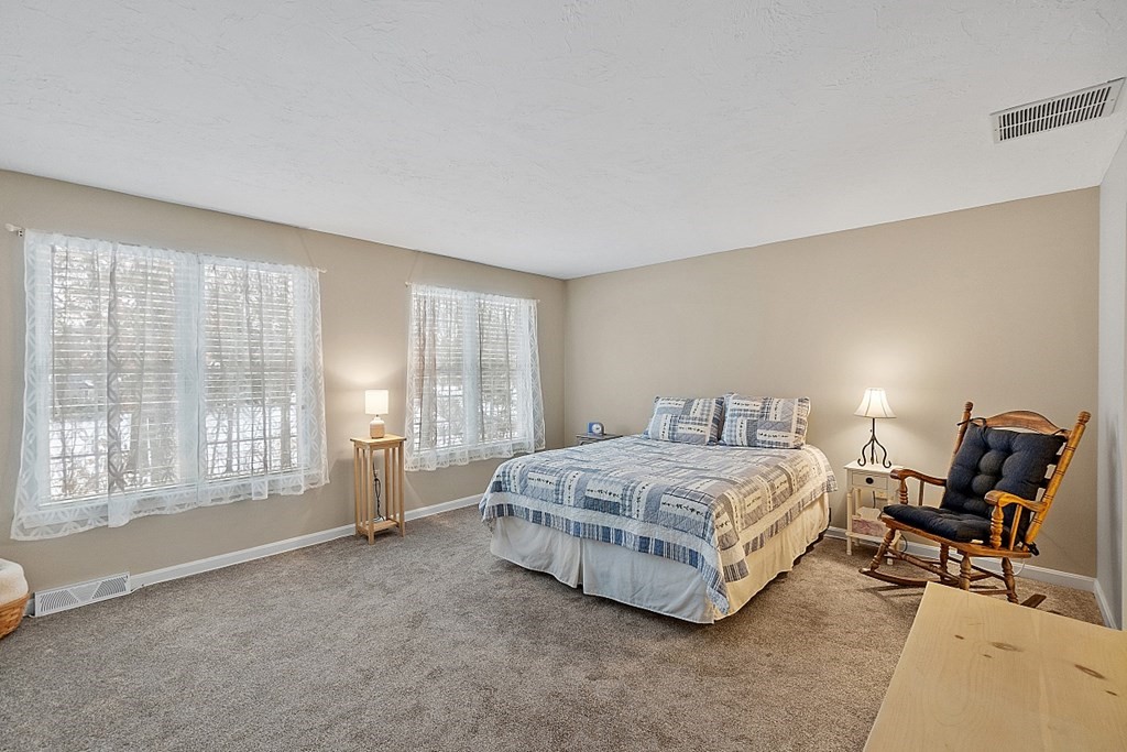 403 Ridgefield Circle, Unit C Clinton, MA 01510 - Photo 12 of 27 Gallery Image 12