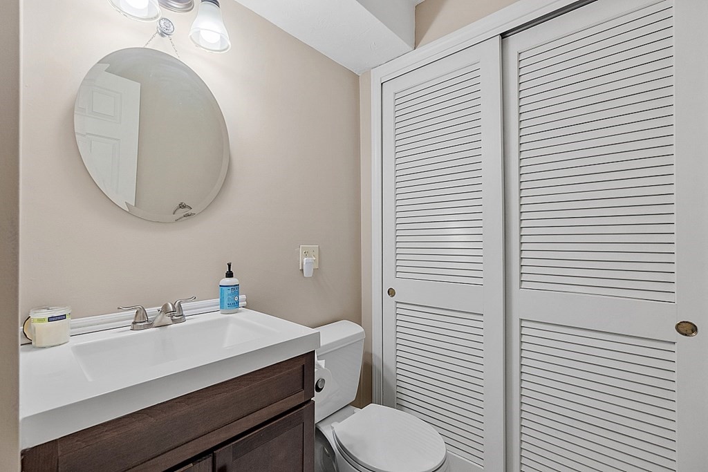 403 Ridgefield Circle, Unit C Clinton, MA 01510 - Photo 19 of 27 Gallery Image 19