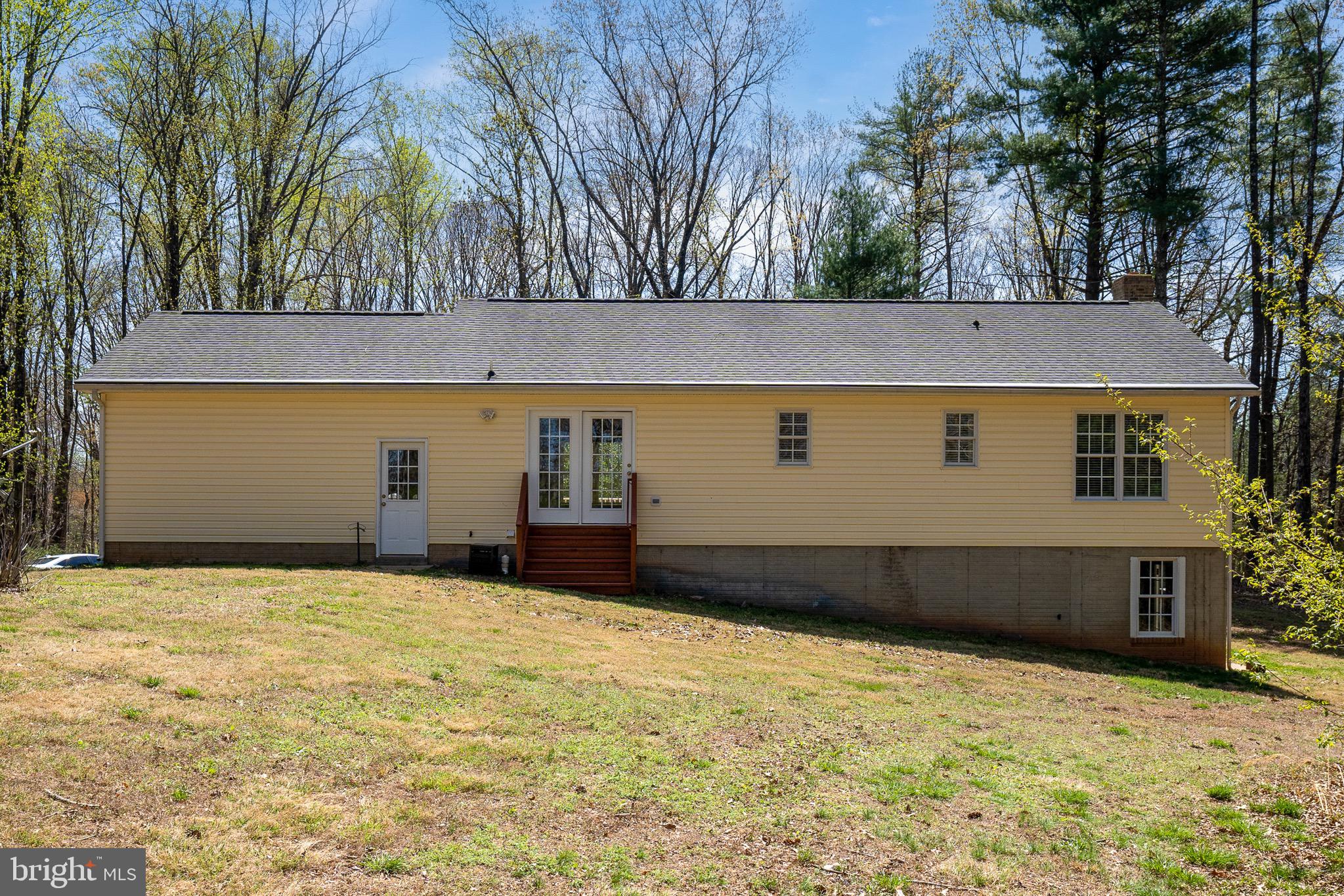 2570 Courtney School Road Midland, VA 22728 - Photo 6 of 48 Gallery Image 6