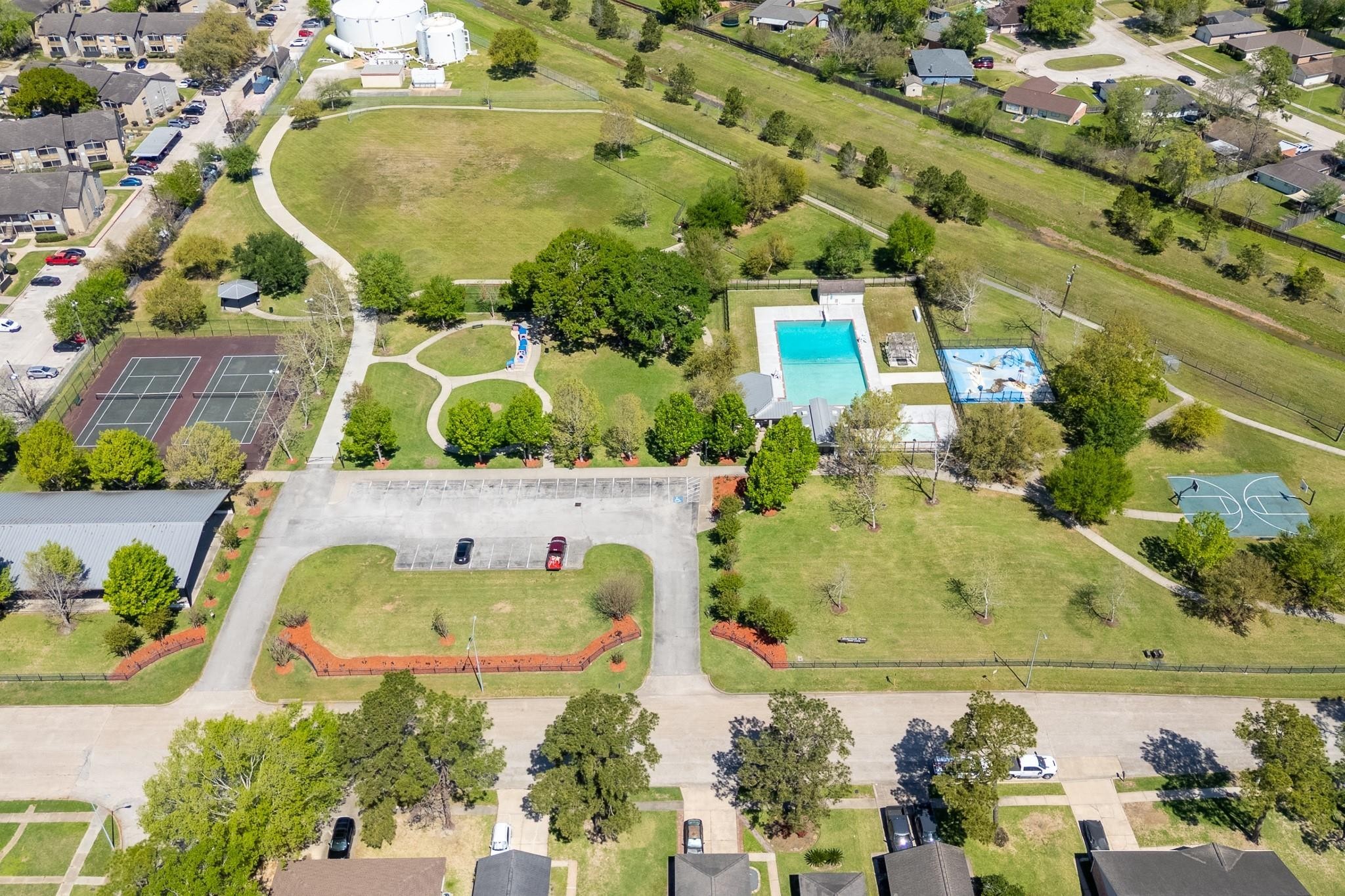 2414 Heather Ridge Court Webster, TX 77598 - Photo 24 of 25