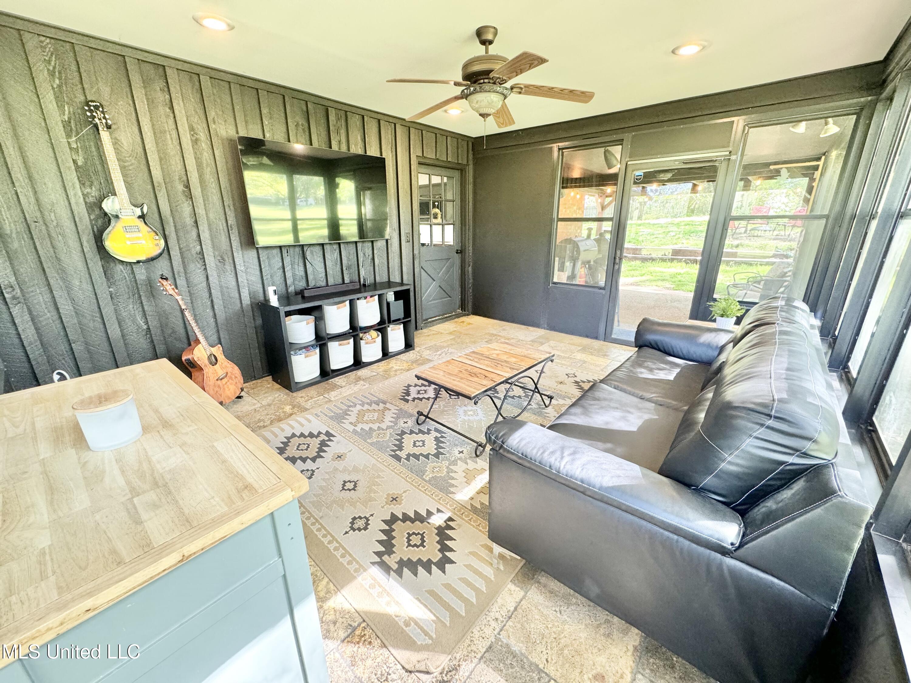 3775 Liscott Road Southaven, MS 38672 - Photo 23 of 60 IMG_4818