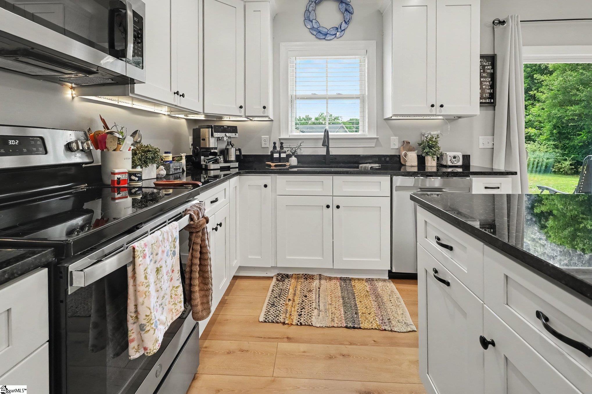 3807 Camp Road Greer, SC 29651 - Photo 11 of 27