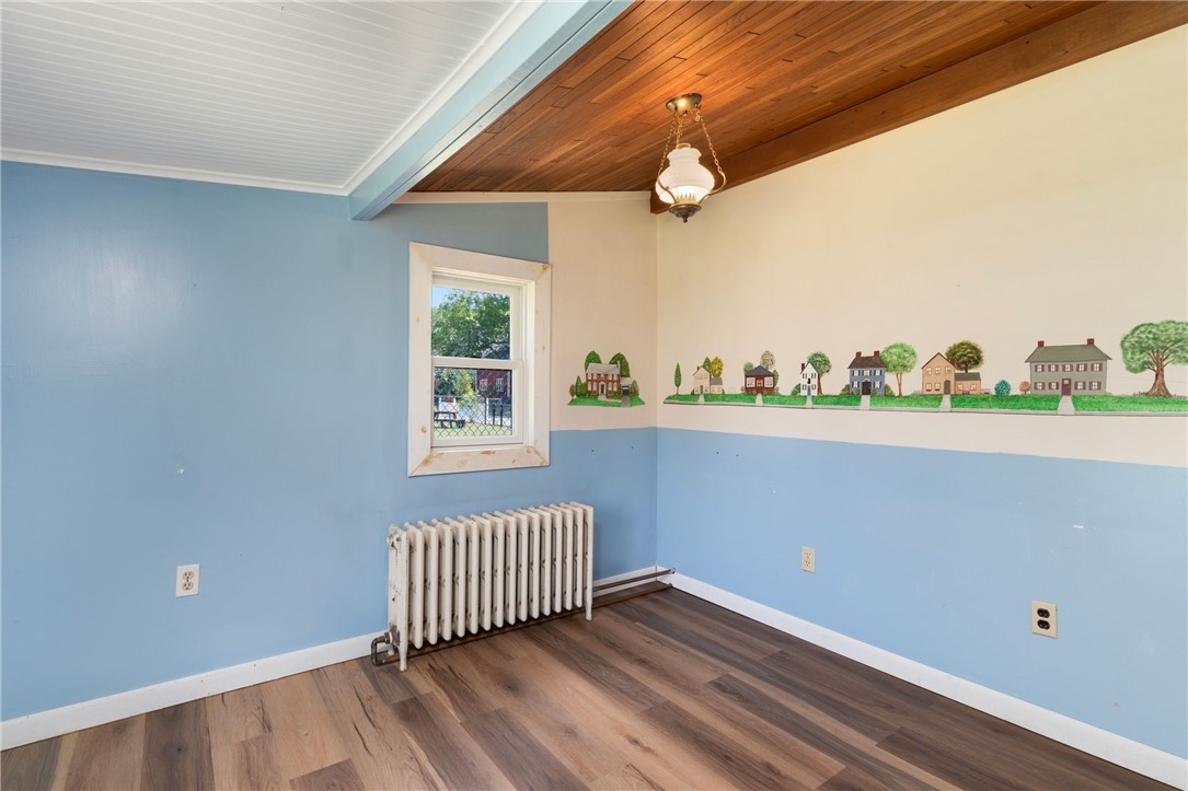 17 Spring Avenue Barrington, RI 02806 - Photo 18 of 38