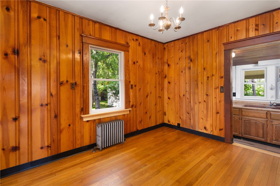 17 Spring Avenue Barrington, RI 02806 - Photo 21 of 38