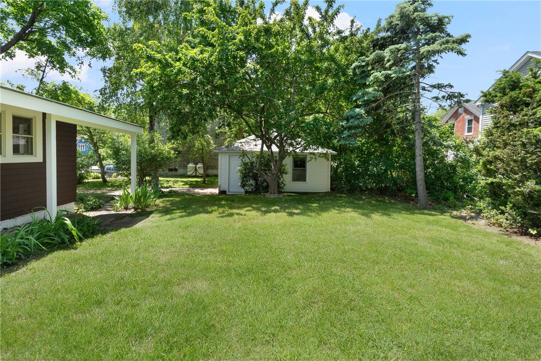 17 Spring Avenue Barrington, RI 02806 - Photo 31 of 38