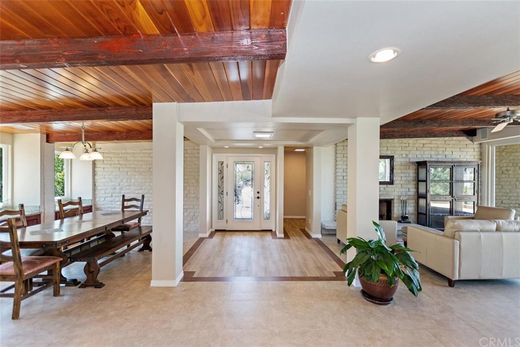 4364 Crown Ranch Road Corona, CA 92881 - Photo 17 of 47