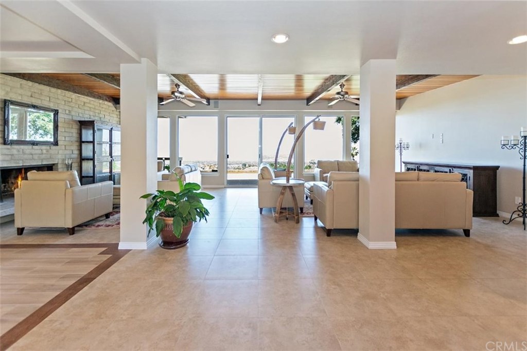 4364 Crown Ranch Road Corona, CA 92881 - Photo 6 of 47