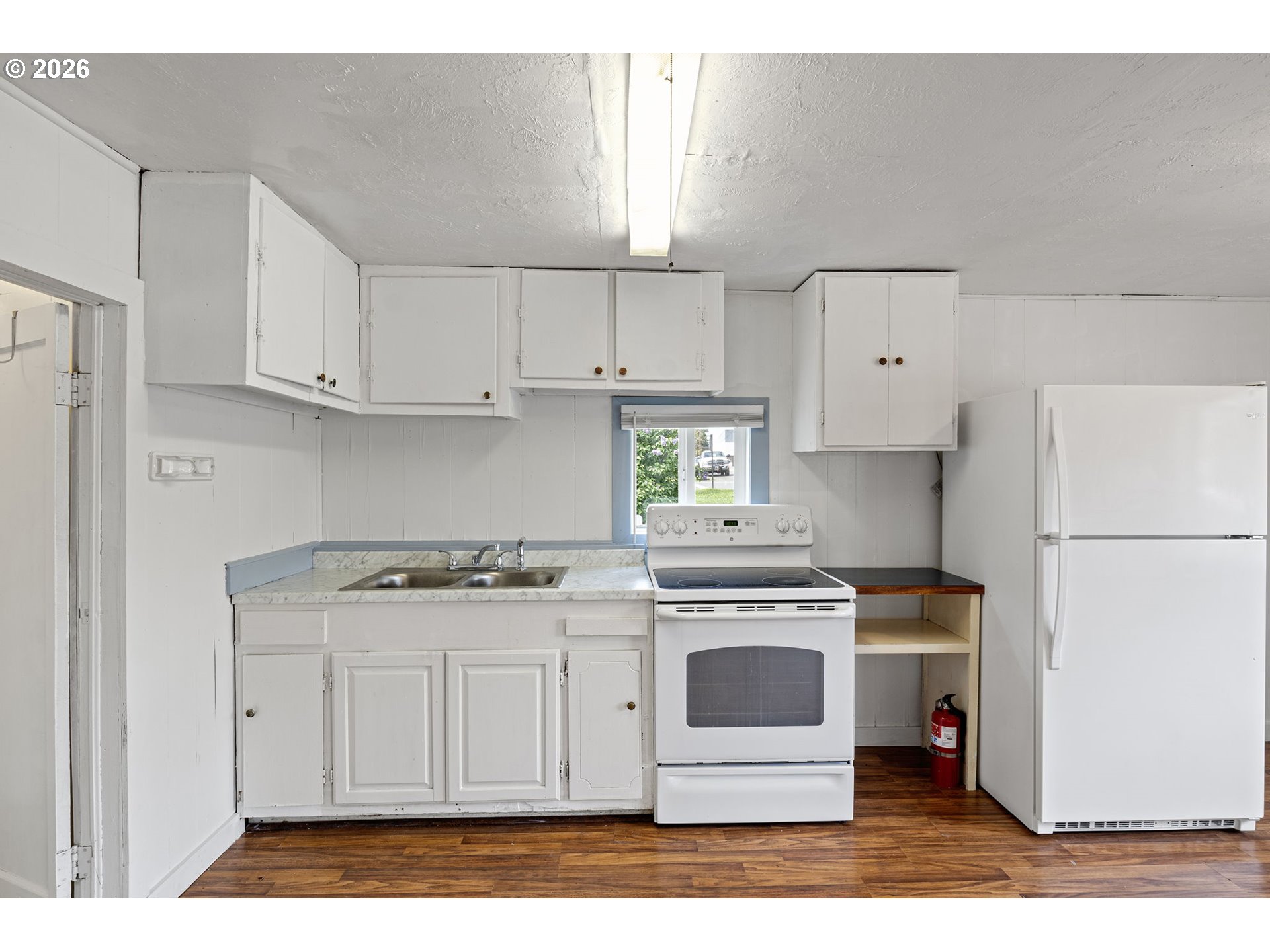 215 2nd Avenue Riddle, OR 97469 - Photo 16 of 46