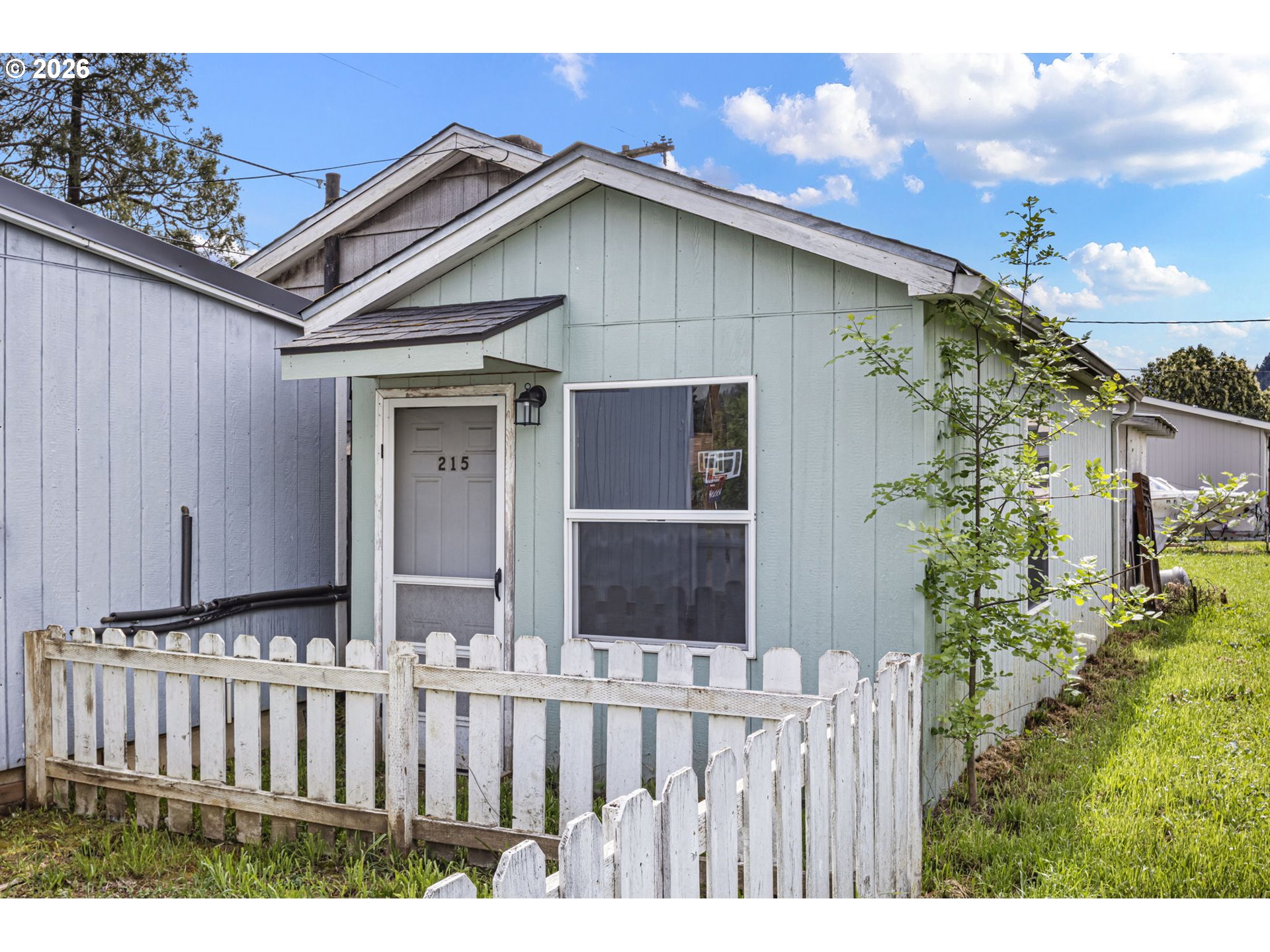 215 2nd Avenue Riddle, OR 97469 - Photo 30 of 46