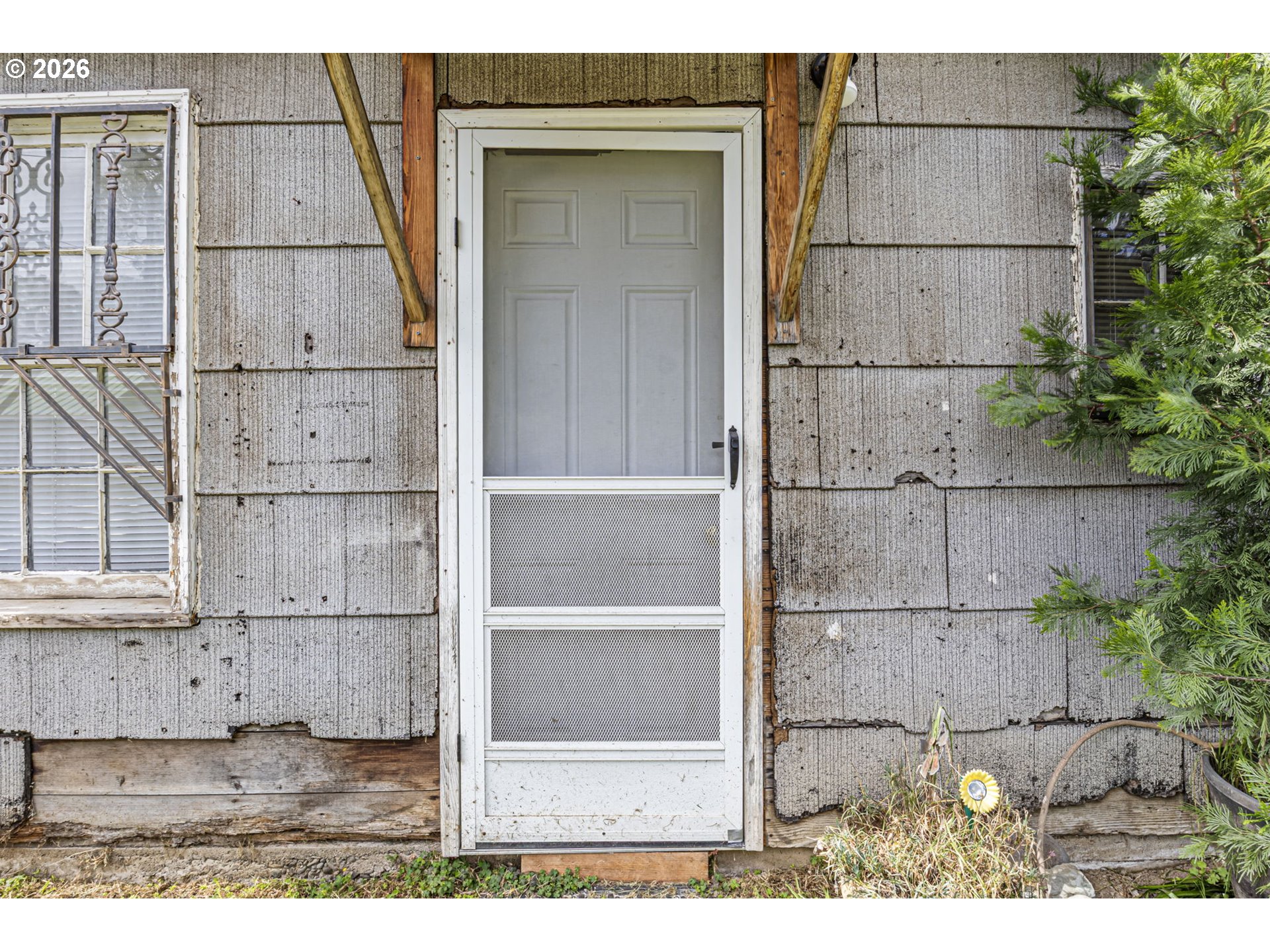 215 2nd Avenue Riddle, OR 97469 - Photo 33 of 46