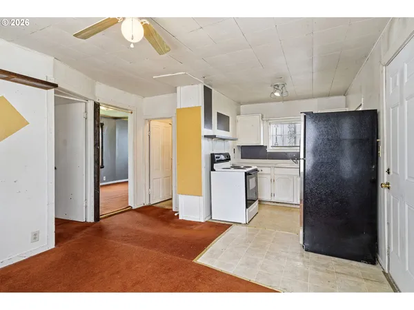 $215,000 | 215 2nd Avenue, Riddle, OR 97469