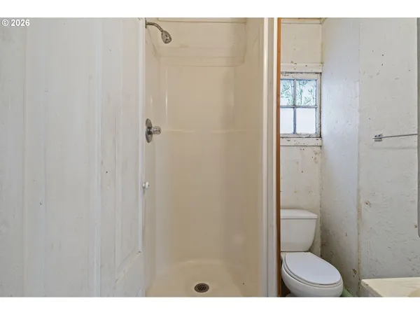 $215,000 | 215 2nd Avenue, Riddle, OR 97469