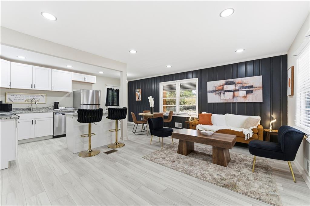 2740 Norma Circle Decatur, GA 30034 - Photo 4 of 15