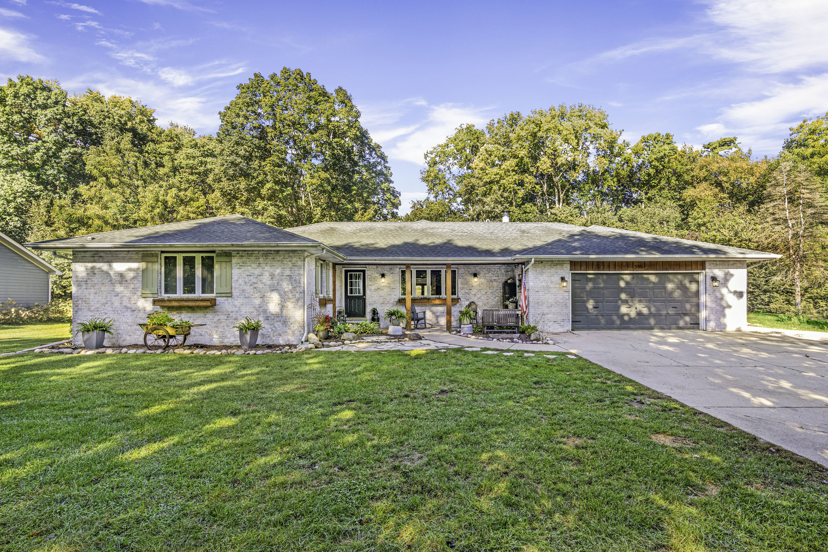 555 Old Mill Road Plano, IL 60545 - Photo 1 of 44 Gallery Image 1