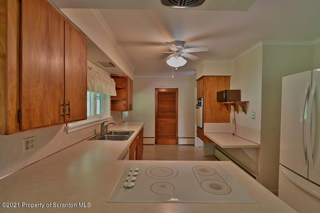 121 Newton Road Scranton, PA 18504 - Photo 19 of 59 Gallery Image 19