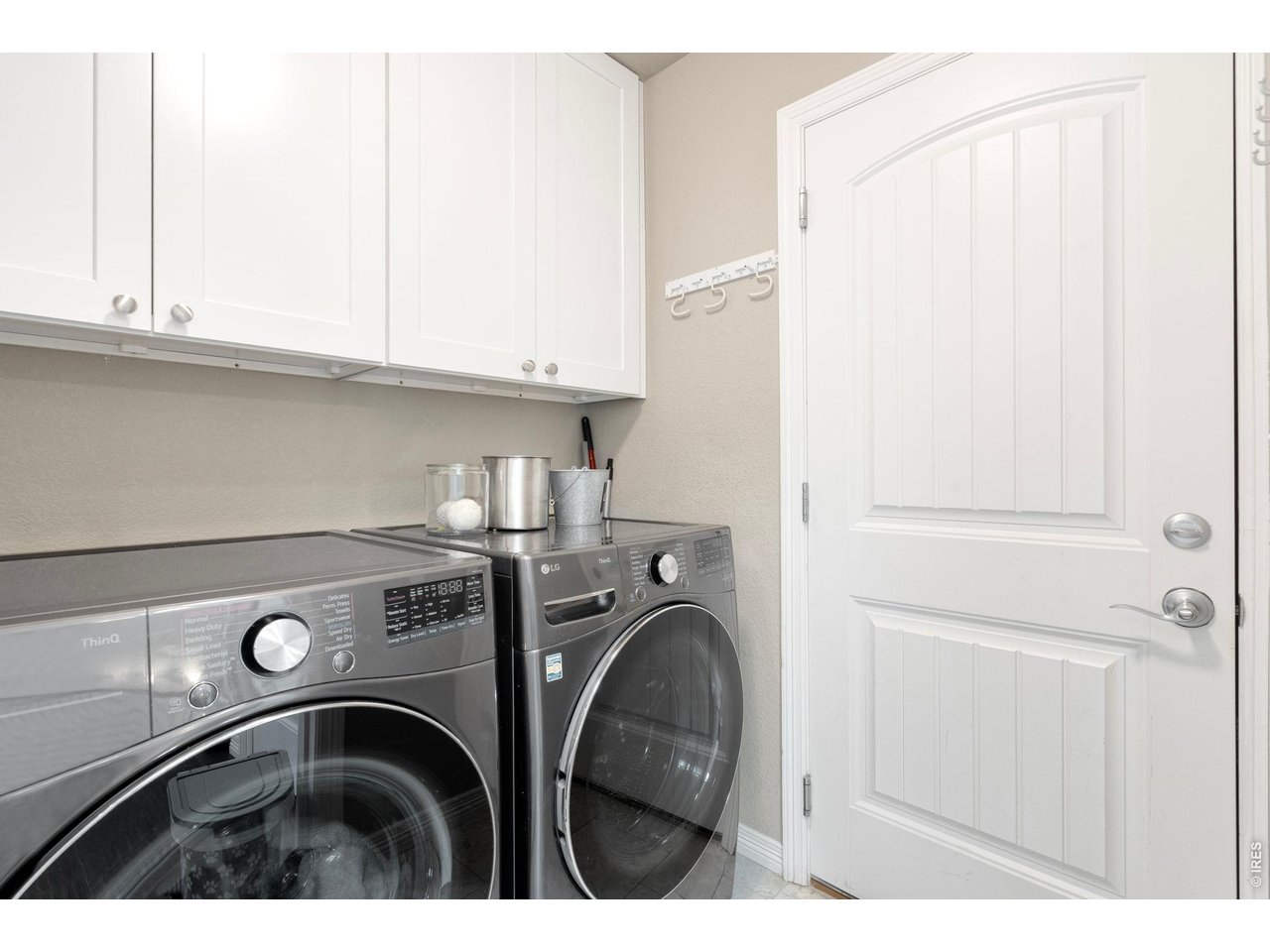 5492 Bristow Road Timnath, CO 80547 - Photo 14 of 25 Laundry room