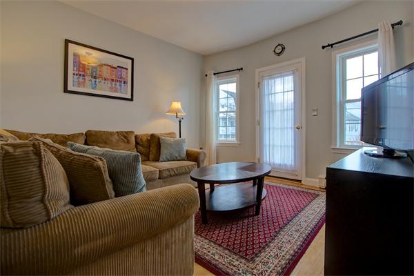 161 Hillside Road, Unit 161 Watertown, MA 02472 - Photo 3 of 19 Gallery Image 3