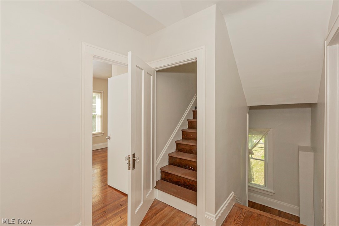 2260 Briarwood Road Cleveland, OH 44118 - Photo 26 of 35