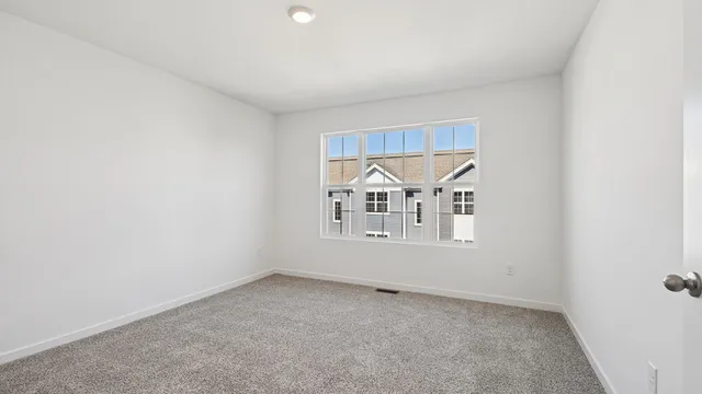 $317,990 | 863 Briar Gln Court, Hampshire, IL 60140