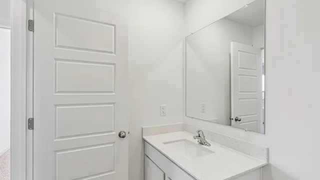 $317,990 | 863 Briar Gln Court, Hampshire, IL 60140