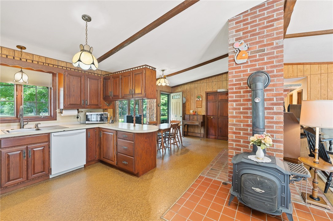 749 E Road Scituate, RI 02857 - Photo 24 of 50