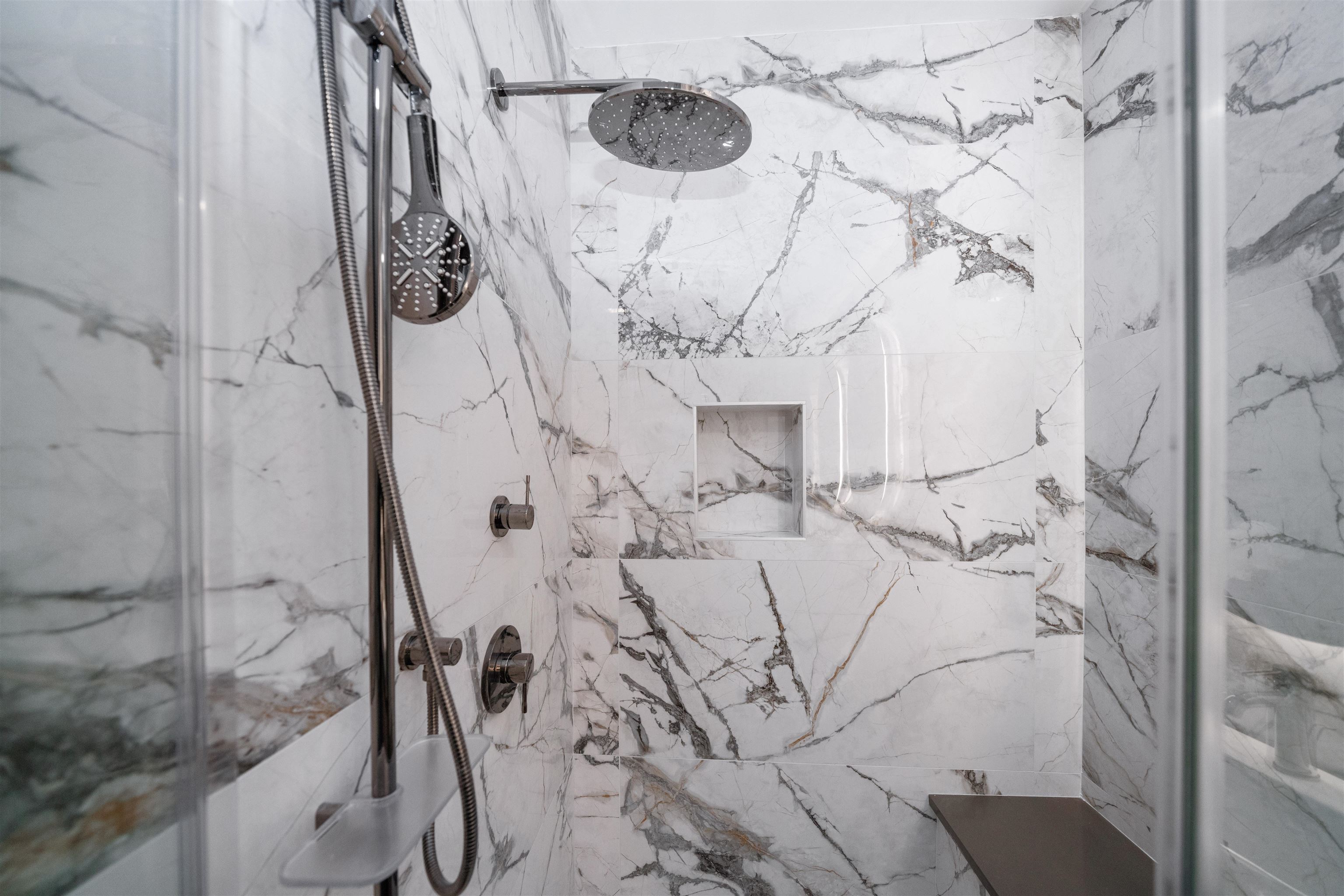 7101 River Road, Unit 202B North Bergen, NJ 07047 - Photo 18 of 26 a bathroom with a shower