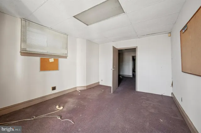 $229,000 | 4085 West Ford Road, Philadelphia, PA 19131