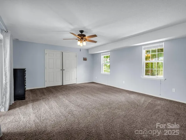 $600,000 | 198 Sugarbush Point, Lake Lure, NC 28746