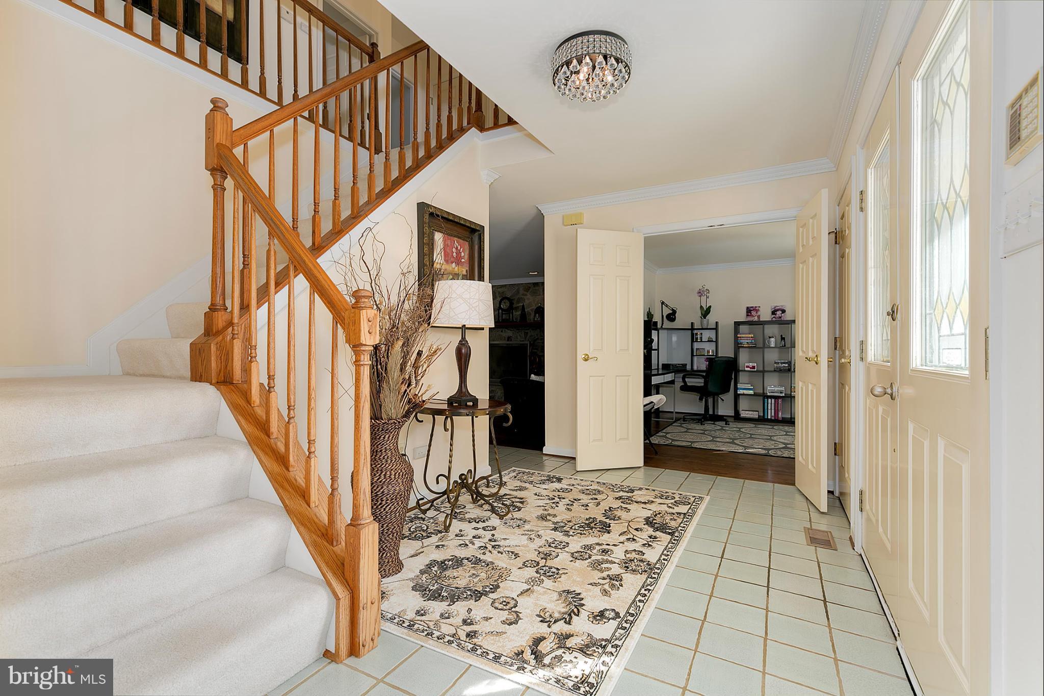 9825 Glen Road Potomac, MD 20854 - Photo 2 of 30 Interior (General)