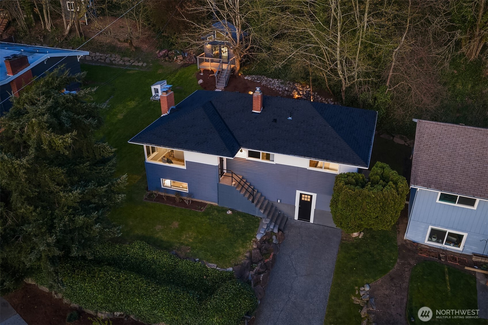 5202 38th Avenue Southwest Seattle, WA 98126 - Photo 1 of 3