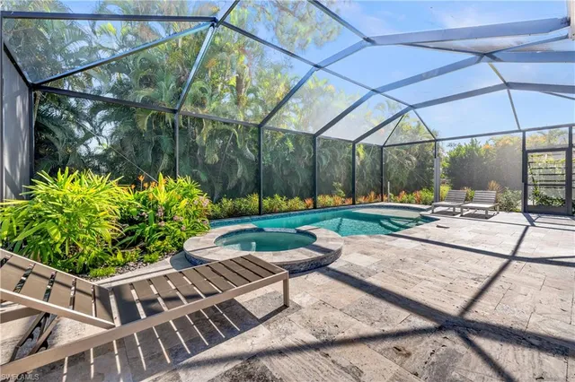 $8,500 | 160 Stanhope Circle, Naples, FL 34104