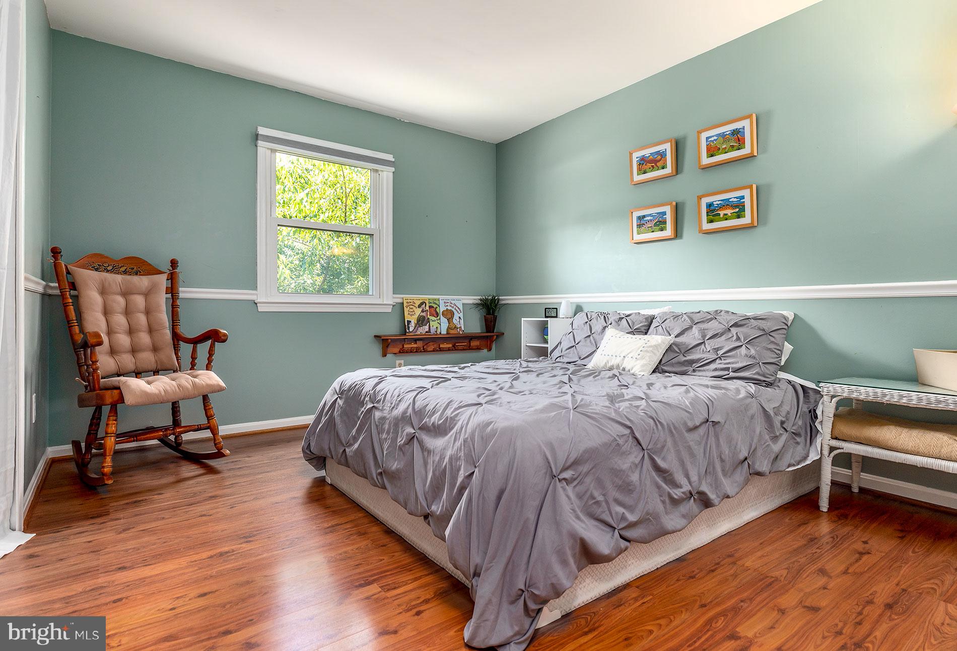 11607 Vale Road Oakton, VA 22124 - Photo 16 of 24 Gallery Image 16